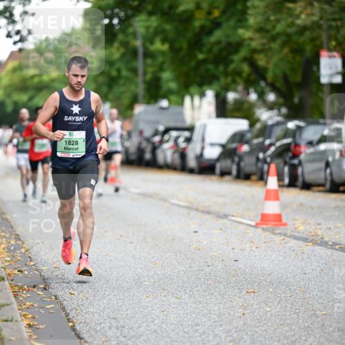21.09.2025 - PSD Bank Halbmarathon Dr. Thomas Lammeyer http://msf.ph/oto/8916384 21.09.2025 10:28:46 Laufen 1828 meine-sportfotos.de