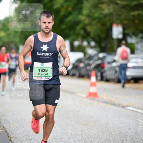 21.09.2025 - PSD Bank Halbmarathon Dr. Thomas Lammeyer http://msf.ph/oto/8916395 21.09.2025 10:28:47 Laufen 1828 meine-sportfotos.de