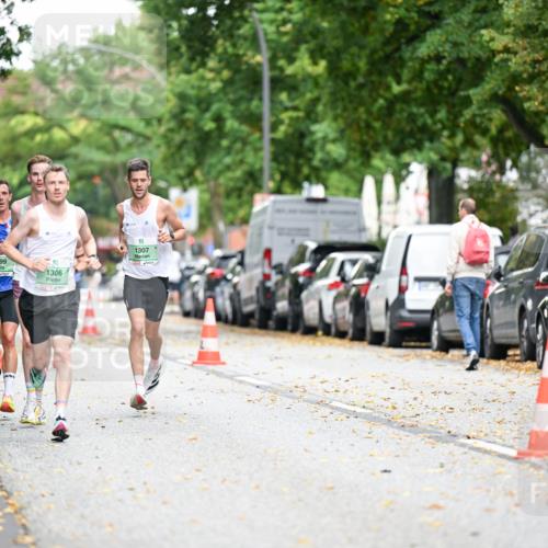 21.09.2025 - PSD Bank Halbmarathon Dr. Thomas Lammeyer http://msf.ph/oto/8916437 21.09.2025 10:29:05 Laufen 1799, 1455, 1306, 1307, 21 meine-sportfotos.de