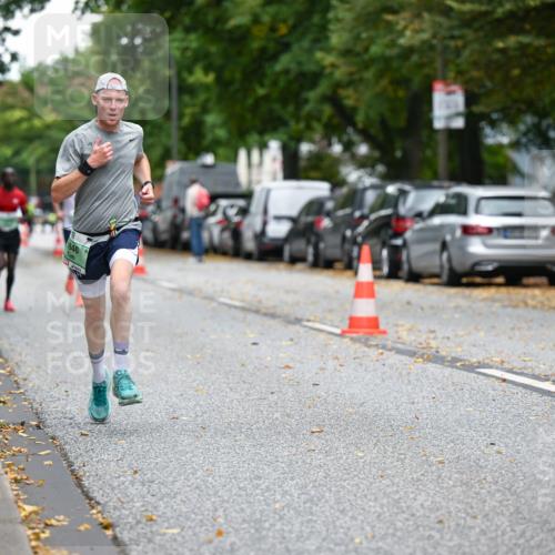21.09.2025 - PSD Bank Halbmarathon Dr. Thomas Lammeyer http://msf.ph/oto/8916545 21.09.2025 10:29:32 Laufen 846 meine-sportfotos.de