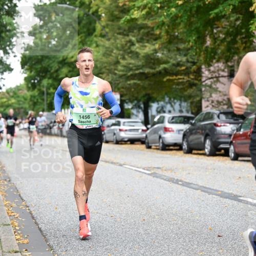 21.09.2025 - PSD Bank Halbmarathon Dr. Thomas Lammeyer http://msf.ph/oto/8916738 21.09.2025 10:30:49 Laufen 1456, 1882 meine-sportfotos.de