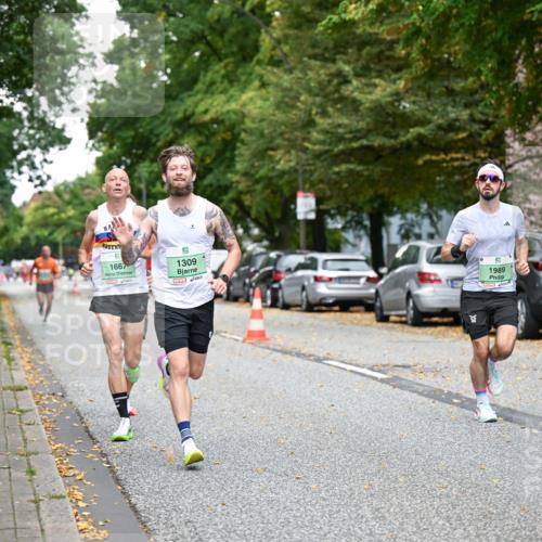 21.09.2025 - PSD Bank Halbmarathon Dr. Thomas Lammeyer http://msf.ph/oto/8916777 21.09.2025 10:30:57 Laufen 1667, 1309, 1989 meine-sportfotos.de