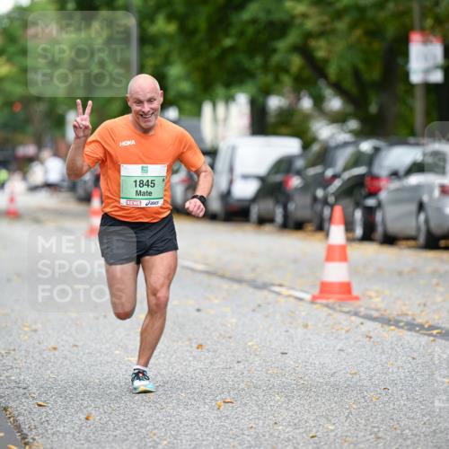 21.09.2025 - PSD Bank Halbmarathon Dr. Thomas Lammeyer http://msf.ph/oto/8916795 21.09.2025 10:31:02 Laufen 1845 meine-sportfotos.de