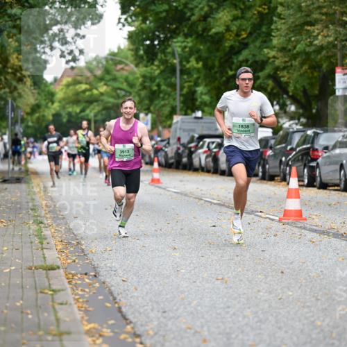 21.09.2025 - PSD Bank Halbmarathon Dr. Thomas Lammeyer http://msf.ph/oto/8916855 21.09.2025 10:31:32 Laufen 3913, 1838 meine-sportfotos.de