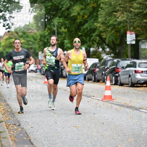 21.09.2025 - PSD Bank Halbmarathon Dr. Thomas Lammeyer http://msf.ph/oto/8916899 21.09.2025 10:31:40 Laufen 1849, 1471, 1178 meine-sportfotos.de