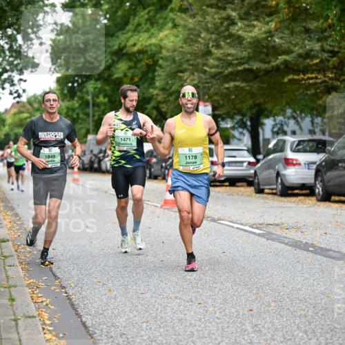 21.09.2025 - PSD Bank Halbmarathon Dr. Thomas Lammeyer http://msf.ph/oto/8916908 21.09.2025 10:31:41 Laufen 1849, 1471, 1178 meine-sportfotos.de