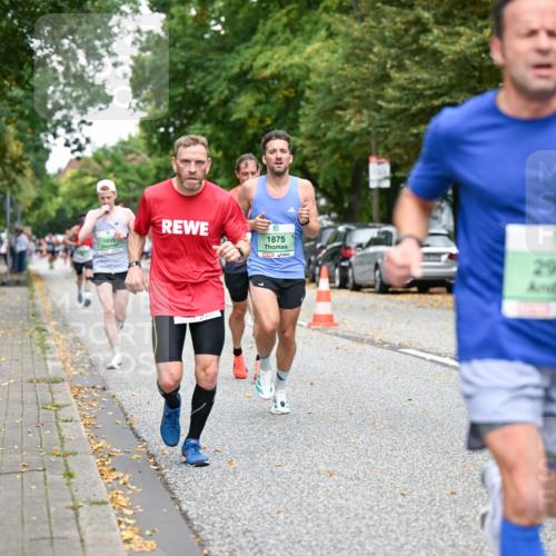 21.09.2025 - PSD Bank Halbmarathon Dr. Thomas Lammeyer http://msf.ph/oto/8917058 21.09.2025 10:32:14 Laufen 1895, 5, 1875, 295 meine-sportfotos.de