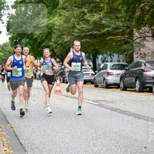 21.09.2025 - PSD Bank Halbmarathon Dr. Thomas Lammeyer http://msf.ph/oto/8917138 21.09.2025 10:32:36 Laufen 1781, 1782, 4219 meine-sportfotos.de