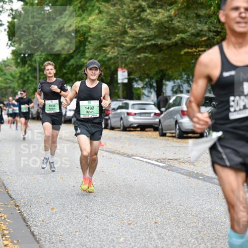 21.09.2025 - PSD Bank Halbmarathon Dr. Thomas Lammeyer http://msf.ph/oto/8917193 21.09.2025 10:32:47 Laufen 1236, 1482 meine-sportfotos.de