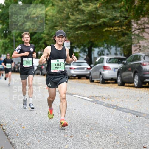 21.09.2025 - PSD Bank Halbmarathon Dr. Thomas Lammeyer http://msf.ph/oto/8917196 21.09.2025 10:32:47 Laufen 1236, 1482 meine-sportfotos.de