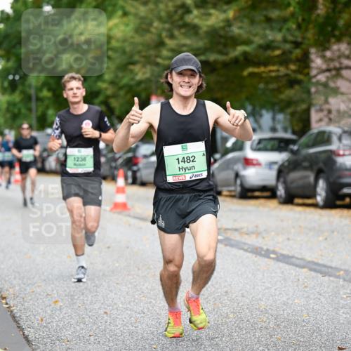 21.09.2025 - PSD Bank Halbmarathon Dr. Thomas Lammeyer http://msf.ph/oto/8917200 21.09.2025 10:32:48 Laufen 1236, 1482 meine-sportfotos.de