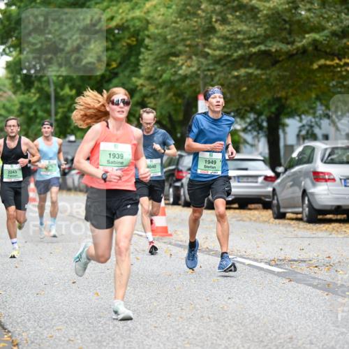 21.09.2025 - PSD Bank Halbmarathon Dr. Thomas Lammeyer http://msf.ph/oto/8917234 21.09.2025 10:32:55 Laufen 1939, 4040, 2243, 10515, 1949 meine-sportfotos.de