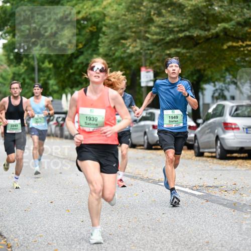 21.09.2025 - PSD Bank Halbmarathon Dr. Thomas Lammeyer http://msf.ph/oto/8917237 21.09.2025 10:32:55 Laufen 1679, 1061, 2243, 1939, 40, 1949 meine-sportfotos.de