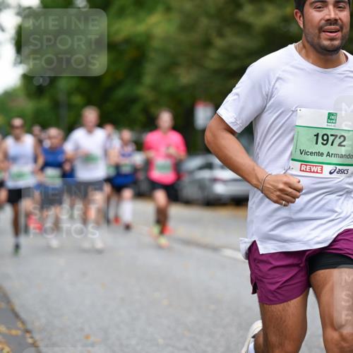 21.09.2025 - PSD Bank Halbmarathon Dr. Thomas Lammeyer http://msf.ph/oto/8917308 21.09.2025 10:33:09 Laufen 1972 meine-sportfotos.de