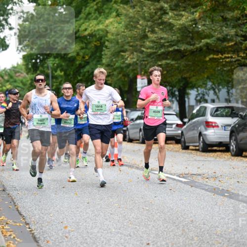 21.09.2025 - PSD Bank Halbmarathon Dr. Thomas Lammeyer http://msf.ph/oto/8917313 21.09.2025 10:33:11 Laufen 1607, 1773, 1916, 1787, 4029 meine-sportfotos.de