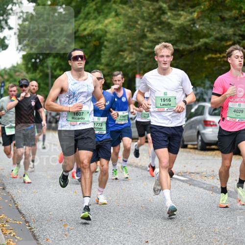21.09.2025 - PSD Bank Halbmarathon Dr. Thomas Lammeyer http://msf.ph/oto/8917321 21.09.2025 10:33:12 Laufen 178, 1916, 5, 4029, 1607, 1773 meine-sportfotos.de