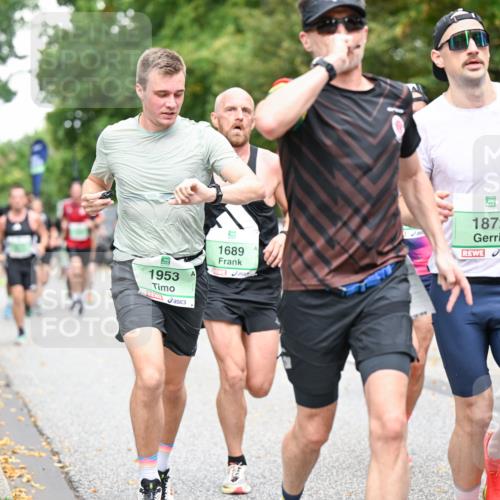21.09.2025 - PSD Bank Halbmarathon Dr. Thomas Lammeyer http://msf.ph/oto/8917340 21.09.2025 10:33:15 Laufen 1953, 1689, 1872 meine-sportfotos.de