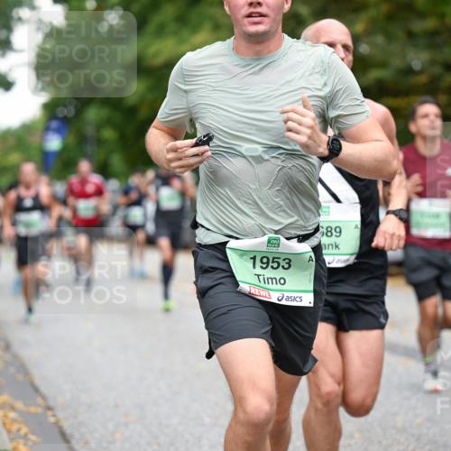 21.09.2025 - PSD Bank Halbmarathon Dr. Thomas Lammeyer http://msf.ph/oto/8917345 21.09.2025 10:33:16 Laufen 89, 1953, 190 meine-sportfotos.de