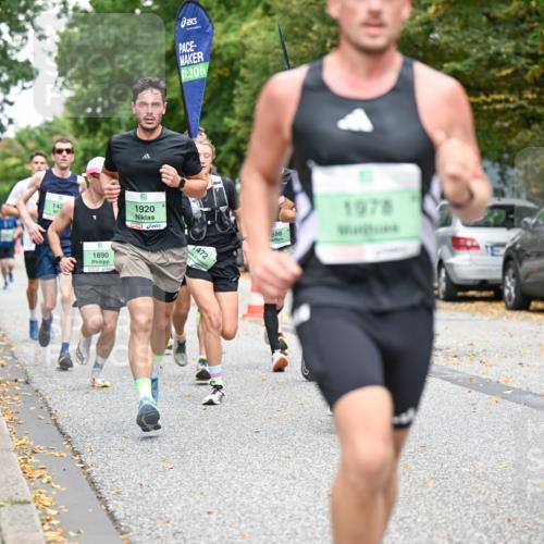 21.09.2025 - PSD Bank Halbmarathon Dr. Thomas Lammeyer http://msf.ph/oto/8917360 21.09.2025 10:33:20 Laufen 142, 1890, 01, 30, 1920, 1472, 888, 1978 meine-sportfotos.de