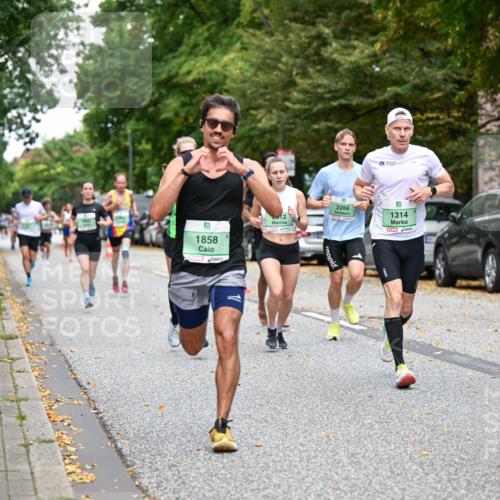 21.09.2025 - PSD Bank Halbmarathon Dr. Thomas Lammeyer http://msf.ph/oto/8917442 21.09.2025 10:33:33 Laufen 1858, 2012, 2266, 1314 meine-sportfotos.de