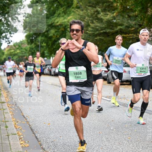 21.09.2025 - PSD Bank Halbmarathon Dr. Thomas Lammeyer http://msf.ph/oto/8917445 21.09.2025 10:33:34 Laufen 14, 1858, 012, 2266, 1314 meine-sportfotos.de