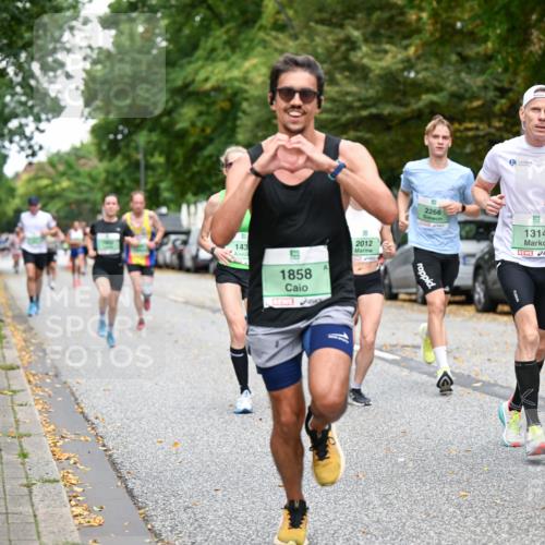 21.09.2025 - PSD Bank Halbmarathon Dr. Thomas Lammeyer http://msf.ph/oto/8917446 21.09.2025 10:33:34 Laufen 143, 1858, 2012, 2266, 1314 meine-sportfotos.de