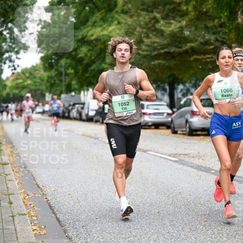 21.09.2025 - PSD Bank Halbmarathon Dr. Thomas Lammeyer http://msf.ph/oto/8917514 21.09.2025 10:33:44 Laufen 46, 1052, 1066 meine-sportfotos.de