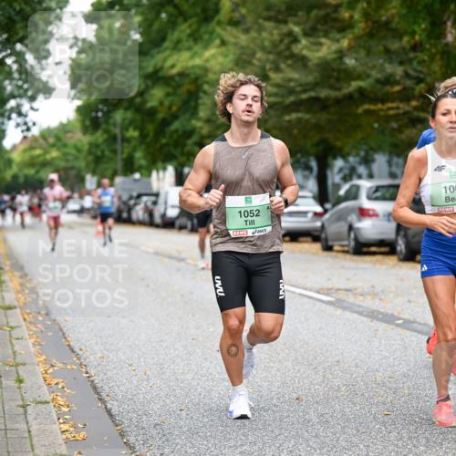 21.09.2025 - PSD Bank Halbmarathon Dr. Thomas Lammeyer http://msf.ph/oto/8917515 21.09.2025 10:33:44 Laufen 1052, 4, 1066 meine-sportfotos.de