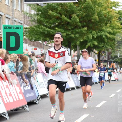 21.09.2025 - PSD Bank Halbmarathon Strokosch-Dieckow http://msf.ph/oto/8917681 21.09.2025 11:45:05 Ziel 1554, 1728, 2171, 2605 meine-sportfotos.de