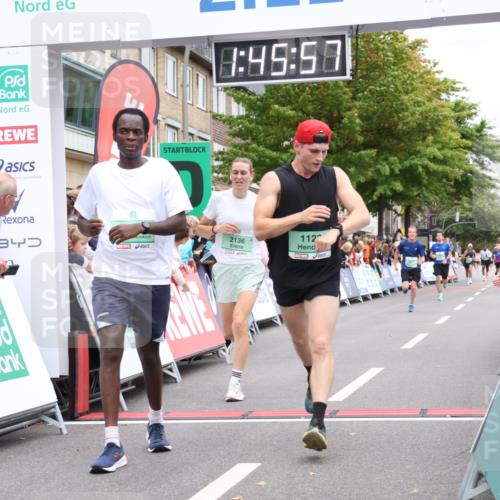 21.09.2025 - PSD Bank Halbmarathon Strokosch-Dieckow http://msf.ph/oto/8917780 21.09.2025 11:45:20 Ziel 1123, 1722, 1774, 1958, 2136, 2501, 3024 meine-sportfotos.de