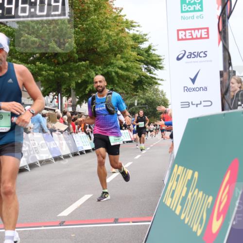 21.09.2025 - PSD Bank Halbmarathon Strokosch-Dieckow http://msf.ph/oto/8917833 21.09.2025 11:45:32 Ziel 1023, 2139, 2143, 2606, 3024 meine-sportfotos.de