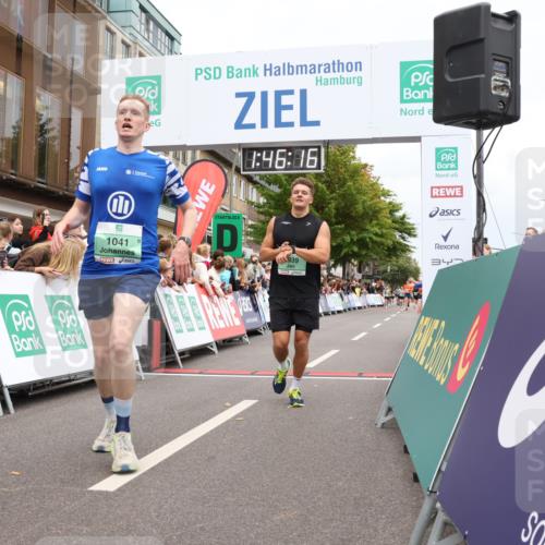 21.09.2025 - PSD Bank Halbmarathon Strokosch-Dieckow http://msf.ph/oto/8917867 21.09.2025 11:45:39 Ziel 1023, 1041, 2139, 2143, 2939 meine-sportfotos.de