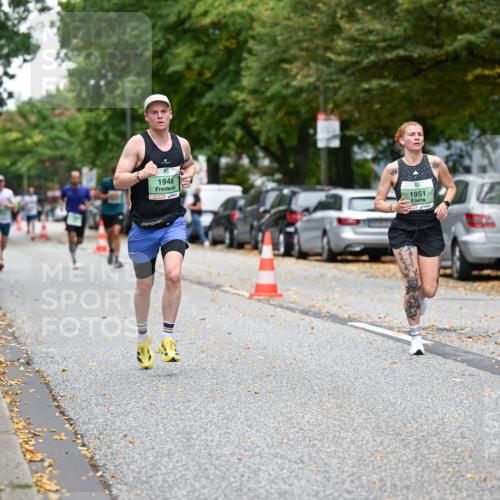 21.09.2025 - PSD Bank Halbmarathon Dr. Thomas Lammeyer http://msf.ph/oto/8917892 21.09.2025 10:34:35 Laufen 1946, 1951 meine-sportfotos.de