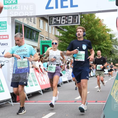 21.09.2025 - PSD Bank Halbmarathon Strokosch-Dieckow http://msf.ph/oto/8917913 21.09.2025 11:45:54 Ziel 1049, 1534, 2117, 2261, 2292, 2409, 2422, 2483, 3173 meine-sportfotos.de