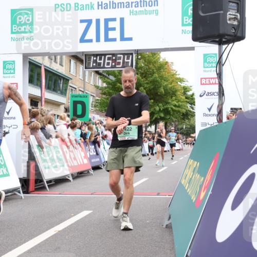 21.09.2025 - PSD Bank Halbmarathon Strokosch-Dieckow http://msf.ph/oto/8917930 21.09.2025 11:45:57 Ziel 1029, 1364, 1534, 2103, 2117, 2292, 2406, 2409, 2422, 2483, 3173 meine-sportfotos.de