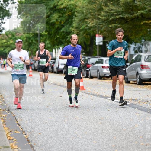 21.09.2025 - PSD Bank Halbmarathon Dr. Thomas Lammeyer http://msf.ph/oto/8917953 21.09.2025 10:34:41 Laufen 2005, 1870, 1891, 1958 meine-sportfotos.de