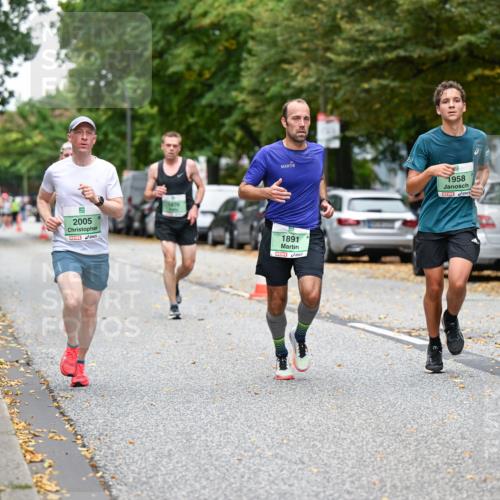 21.09.2025 - PSD Bank Halbmarathon Dr. Thomas Lammeyer http://msf.ph/oto/8917960 21.09.2025 10:34:42 Laufen 2005, 1870, 1891, 1958 meine-sportfotos.de