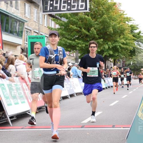 21.09.2025 - PSD Bank Halbmarathon Strokosch-Dieckow http://msf.ph/oto/8918004 21.09.2025 11:46:19 Ziel 1751, 2129, 2141, 2229, 2235 meine-sportfotos.de