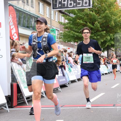21.09.2025 - PSD Bank Halbmarathon Strokosch-Dieckow http://msf.ph/oto/8918007 21.09.2025 11:46:19 Ziel 1751, 2129, 2141, 2229, 2235 meine-sportfotos.de