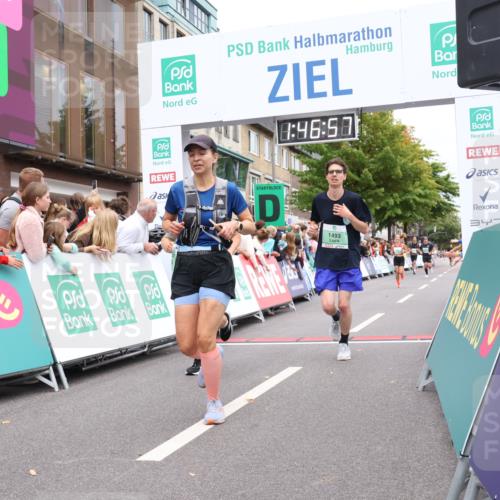 21.09.2025 - PSD Bank Halbmarathon Strokosch-Dieckow http://msf.ph/oto/8918010 21.09.2025 11:46:20 Ziel 1062, 1751, 2129, 2141, 2229, 2235 meine-sportfotos.de