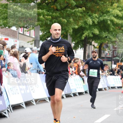 21.09.2025 - PSD Bank Halbmarathon Strokosch-Dieckow http://msf.ph/oto/8918075 21.09.2025 11:46:34 Ziel 1019, 2791, 2931, 3630 meine-sportfotos.de