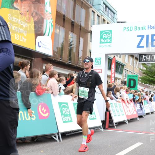 21.09.2025 - PSD Bank Halbmarathon Strokosch-Dieckow http://msf.ph/oto/8918118 21.09.2025 11:46:43 Ziel 1321, 1583, 2112, 2391, 2657, 2791, 2919 meine-sportfotos.de