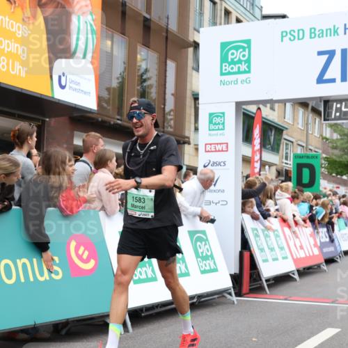 21.09.2025 - PSD Bank Halbmarathon Strokosch-Dieckow http://msf.ph/oto/8918120 21.09.2025 11:46:43 Ziel 1321, 1583, 2112, 2391, 2657, 2791, 2919 meine-sportfotos.de