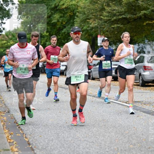 21.09.2025 - PSD Bank Halbmarathon Dr. Thomas Lammeyer http://msf.ph/oto/8918136 21.09.2025 10:35:08 Laufen 2115, 1998, 2082, 1318, 1917 meine-sportfotos.de