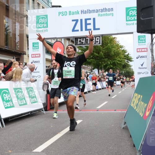 21.09.2025 - PSD Bank Halbmarathon Strokosch-Dieckow http://msf.ph/oto/8918220 21.09.2025 11:47:02 Ziel 1368, 1465, 1582, 1601, 1810, 1956, 1993, 2634, 3102 meine-sportfotos.de