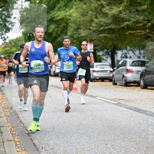 21.09.2025 - PSD Bank Halbmarathon Dr. Thomas Lammeyer http://msf.ph/oto/8918225 21.09.2025 10:35:20 Laufen 2034, 3907, 2025, 1926 meine-sportfotos.de