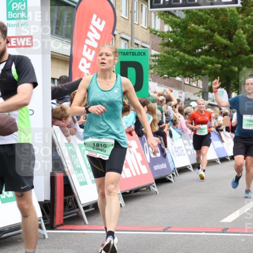 21.09.2025 - PSD Bank Halbmarathon Strokosch-Dieckow http://msf.ph/oto/8918229 21.09.2025 11:47:03 Ziel 1368, 1465, 1582, 1601, 1810, 1993, 2634, 3102 meine-sportfotos.de