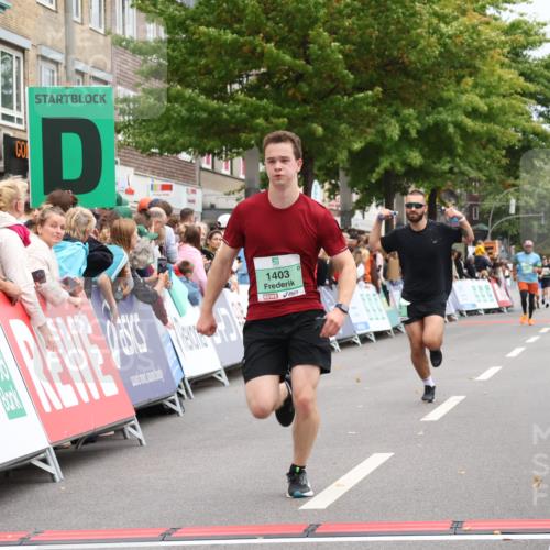 21.09.2025 - PSD Bank Halbmarathon Strokosch-Dieckow http://msf.ph/oto/8918295 21.09.2025 11:47:19 Ziel 1403, 1965, 2232, 2478 meine-sportfotos.de