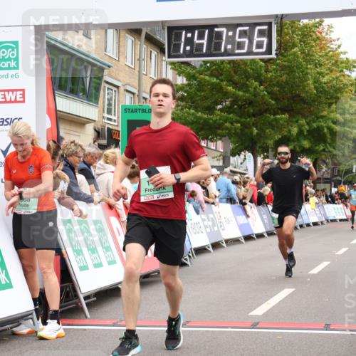 21.09.2025 - PSD Bank Halbmarathon Strokosch-Dieckow http://msf.ph/oto/8918301 21.09.2025 11:47:19 Ziel 1403, 1965, 2232, 2478 meine-sportfotos.de