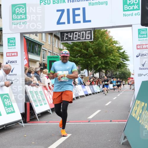 21.09.2025 - PSD Bank Halbmarathon Strokosch-Dieckow http://msf.ph/oto/8918325 21.09.2025 11:47:29 Ziel 1401, 2232 meine-sportfotos.de